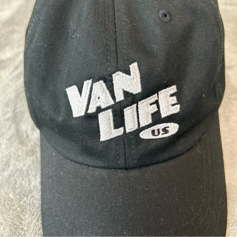 Van Life US Adjustable‎ Strap Color Black Hat The Classics Yupoong Brand Cap